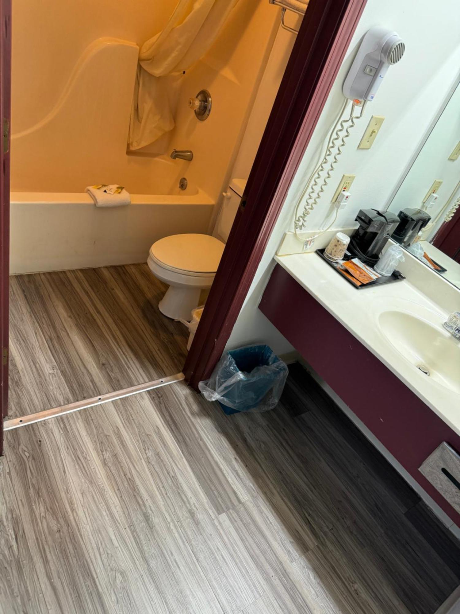 Royal Inn Albany 외부 사진