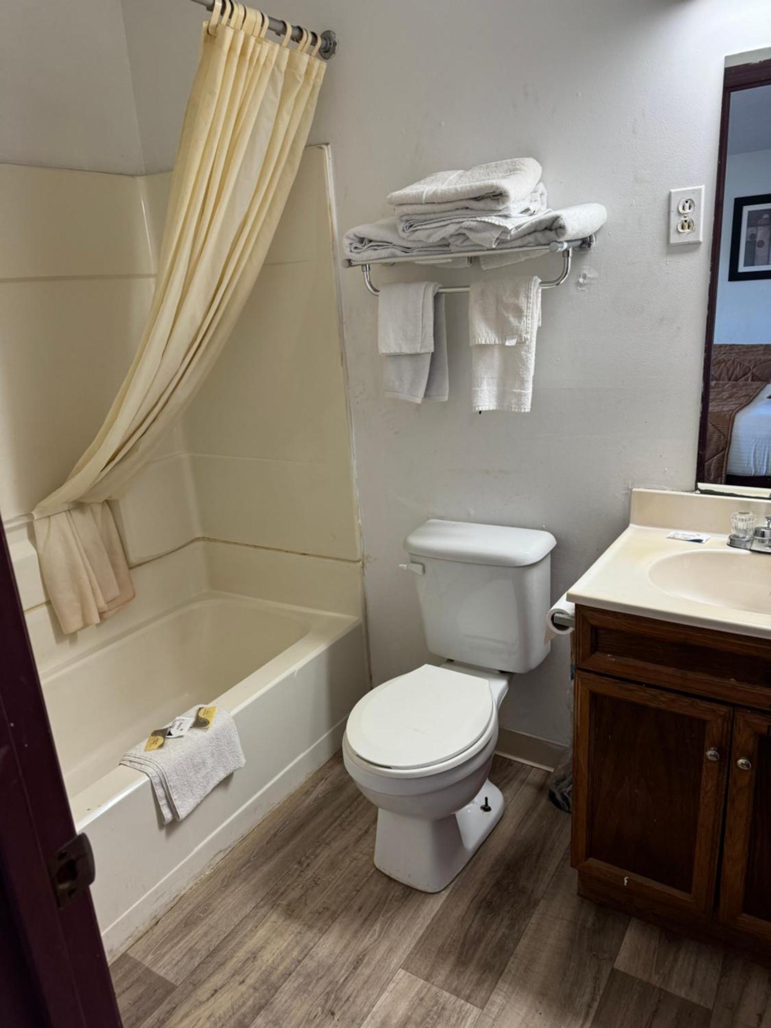 Royal Inn Albany 외부 사진